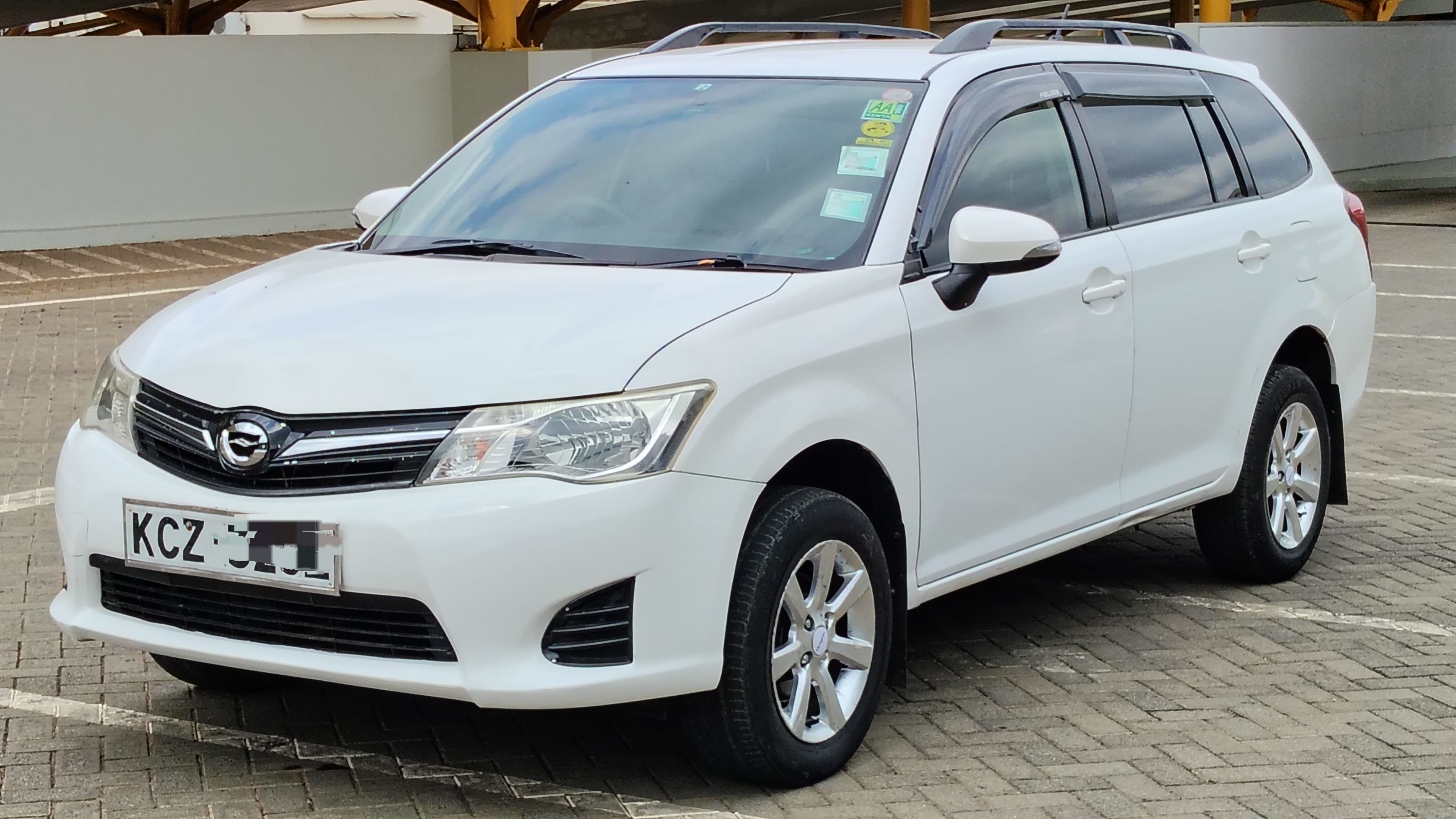 TOYOTA FIELDER - 3