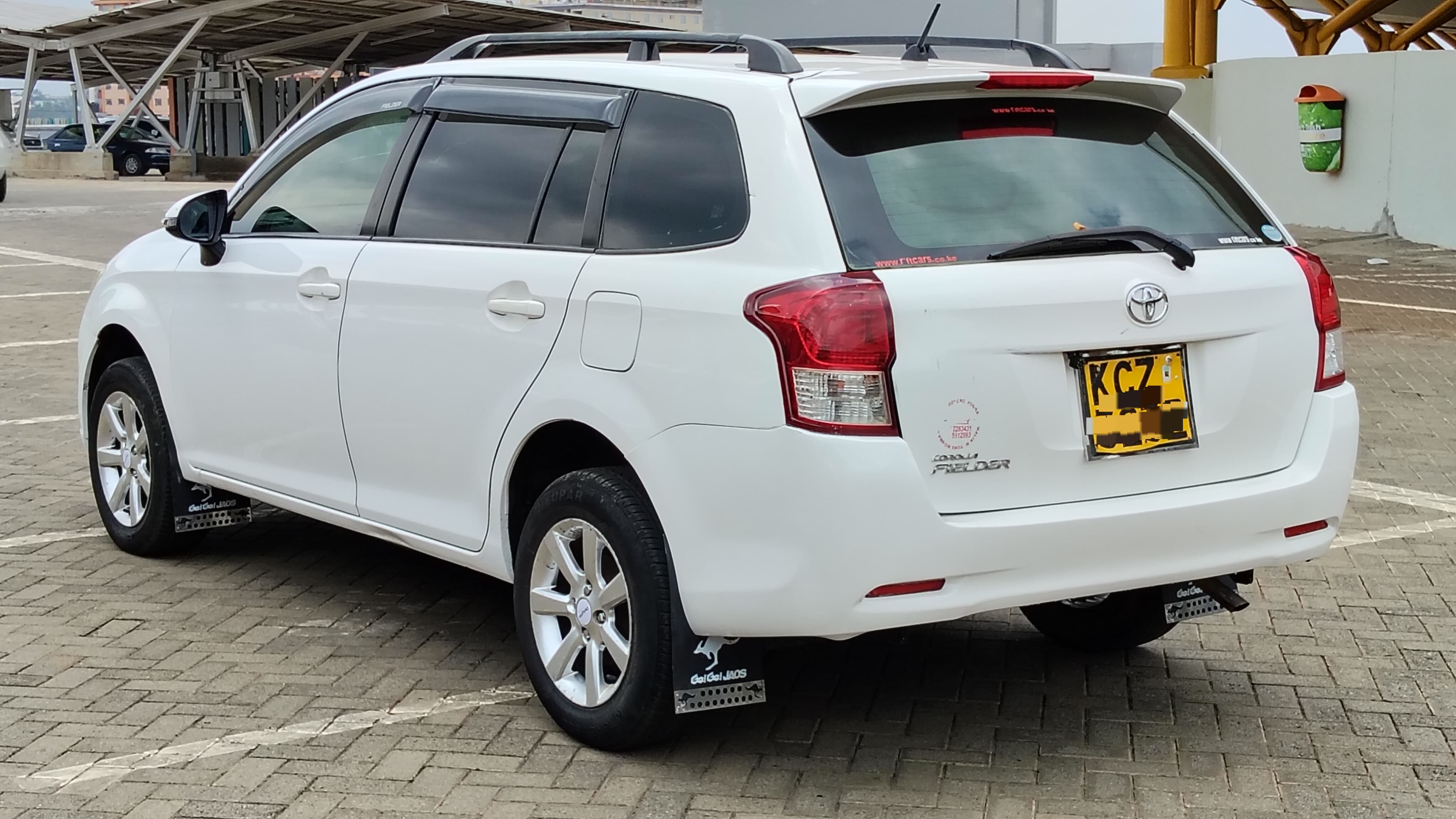 TOYOTA FIELDER - 8