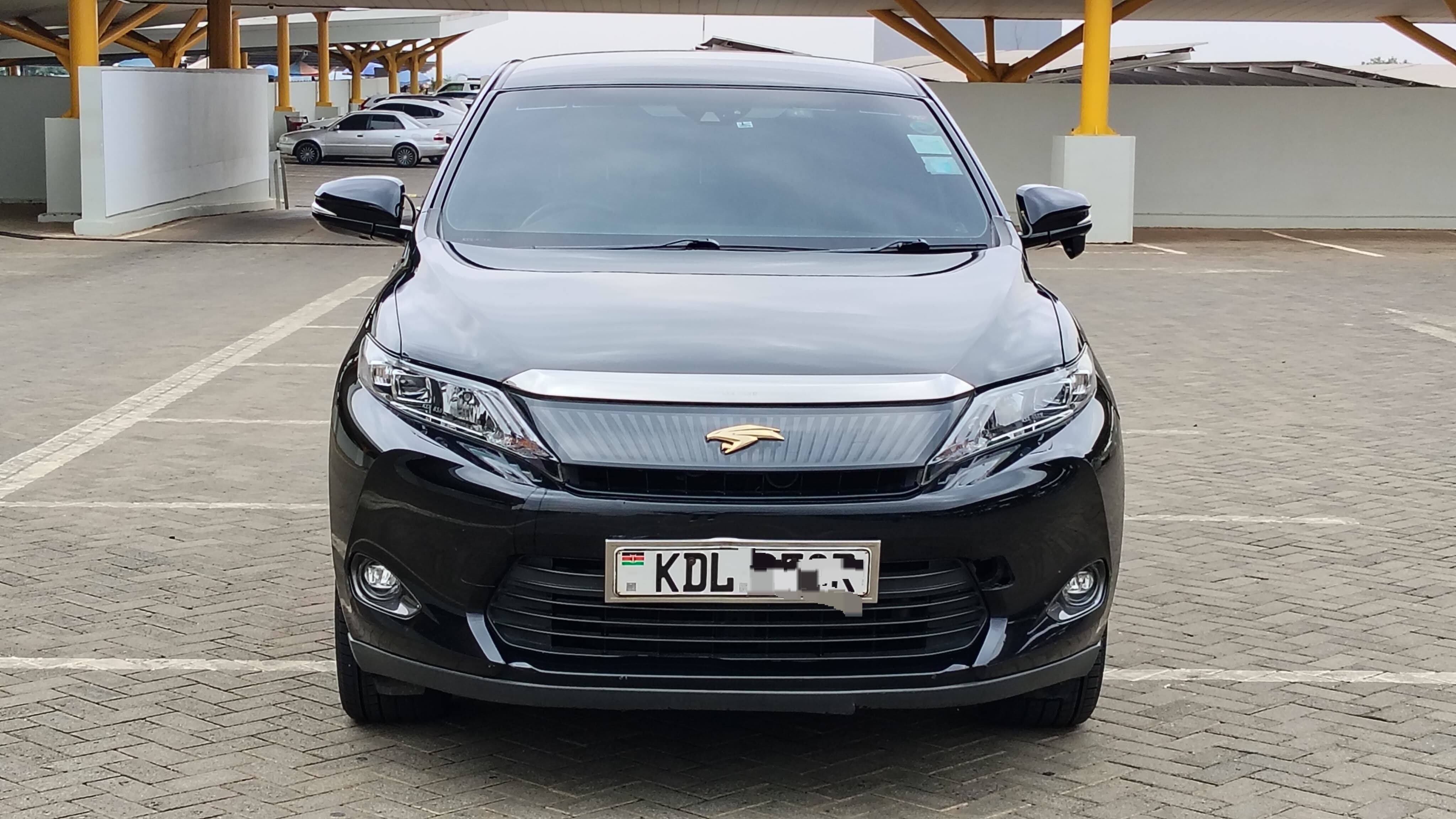 TOYOTA HARRIER - 1