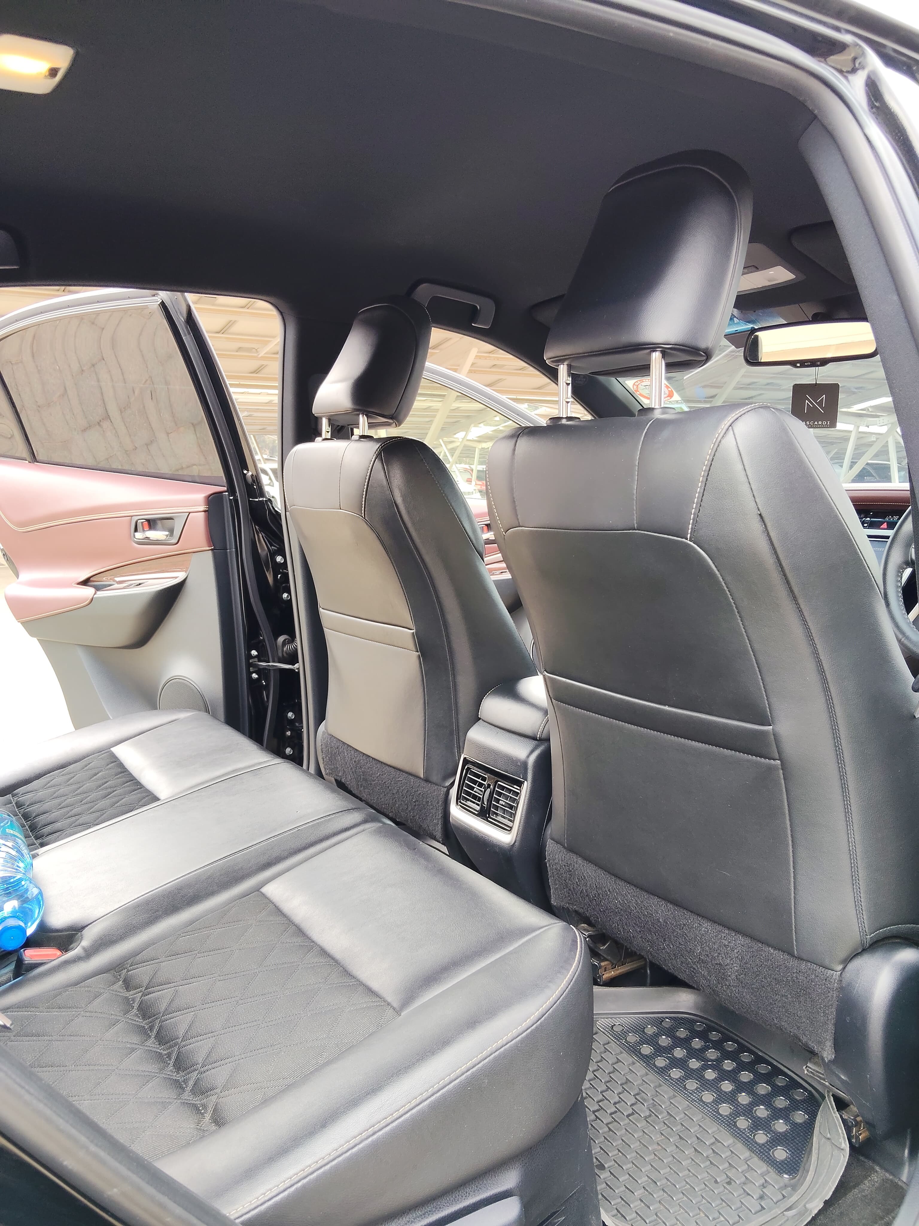 TOYOTA HARRIER - 8