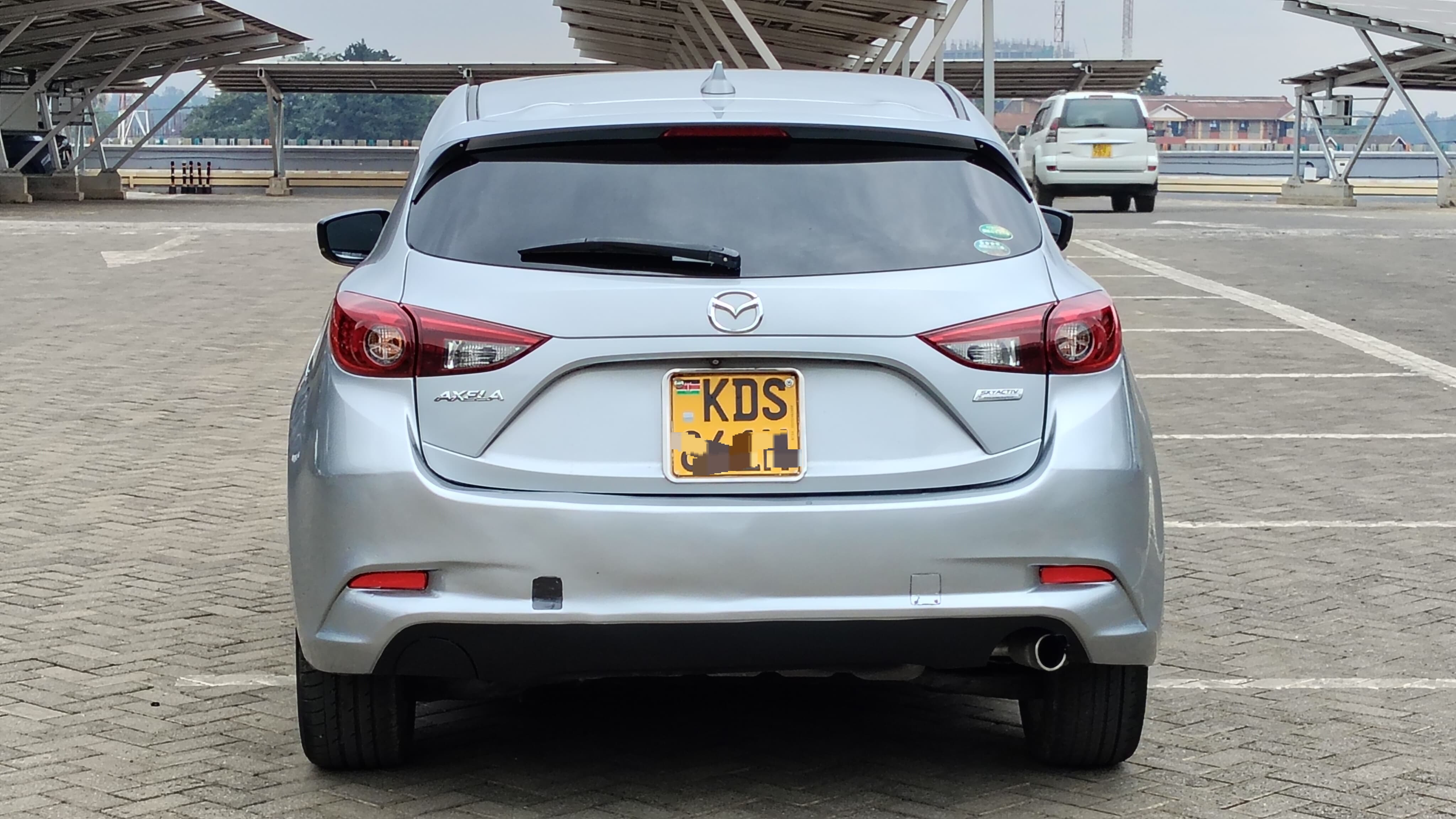 MAZDA AXELA - 4