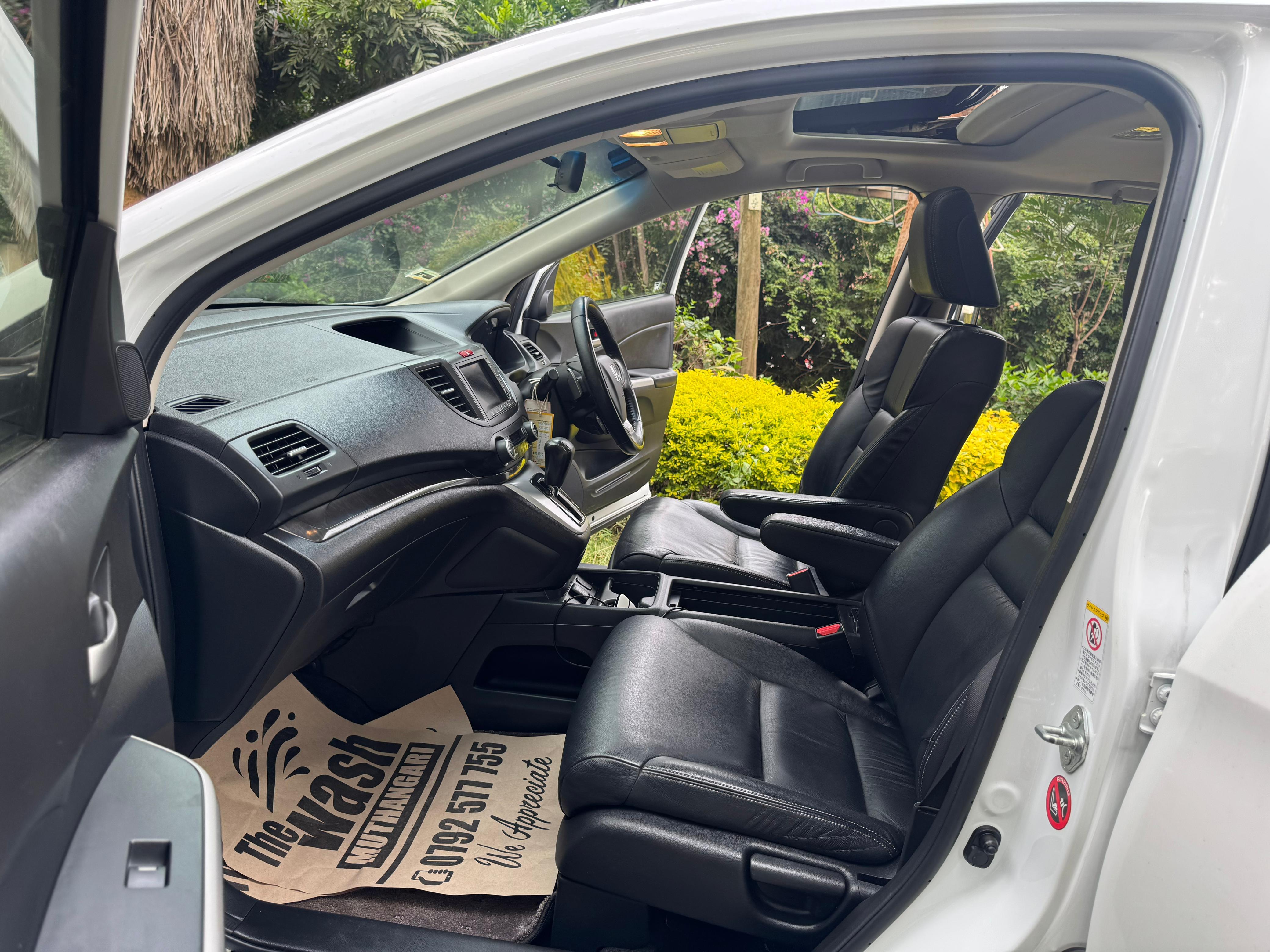 HONDA CRV - 8