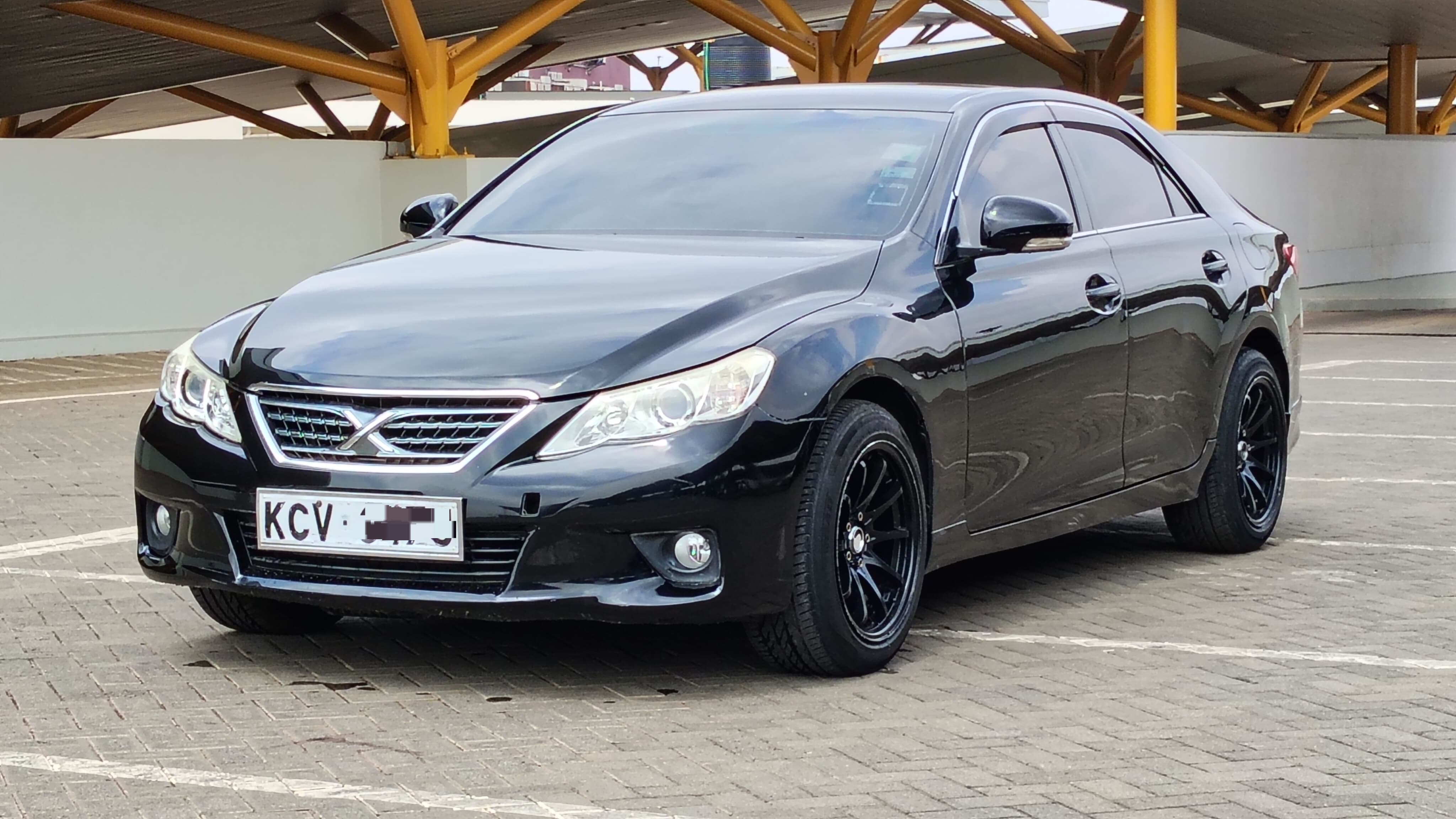 TOYOTA MARK X - 2