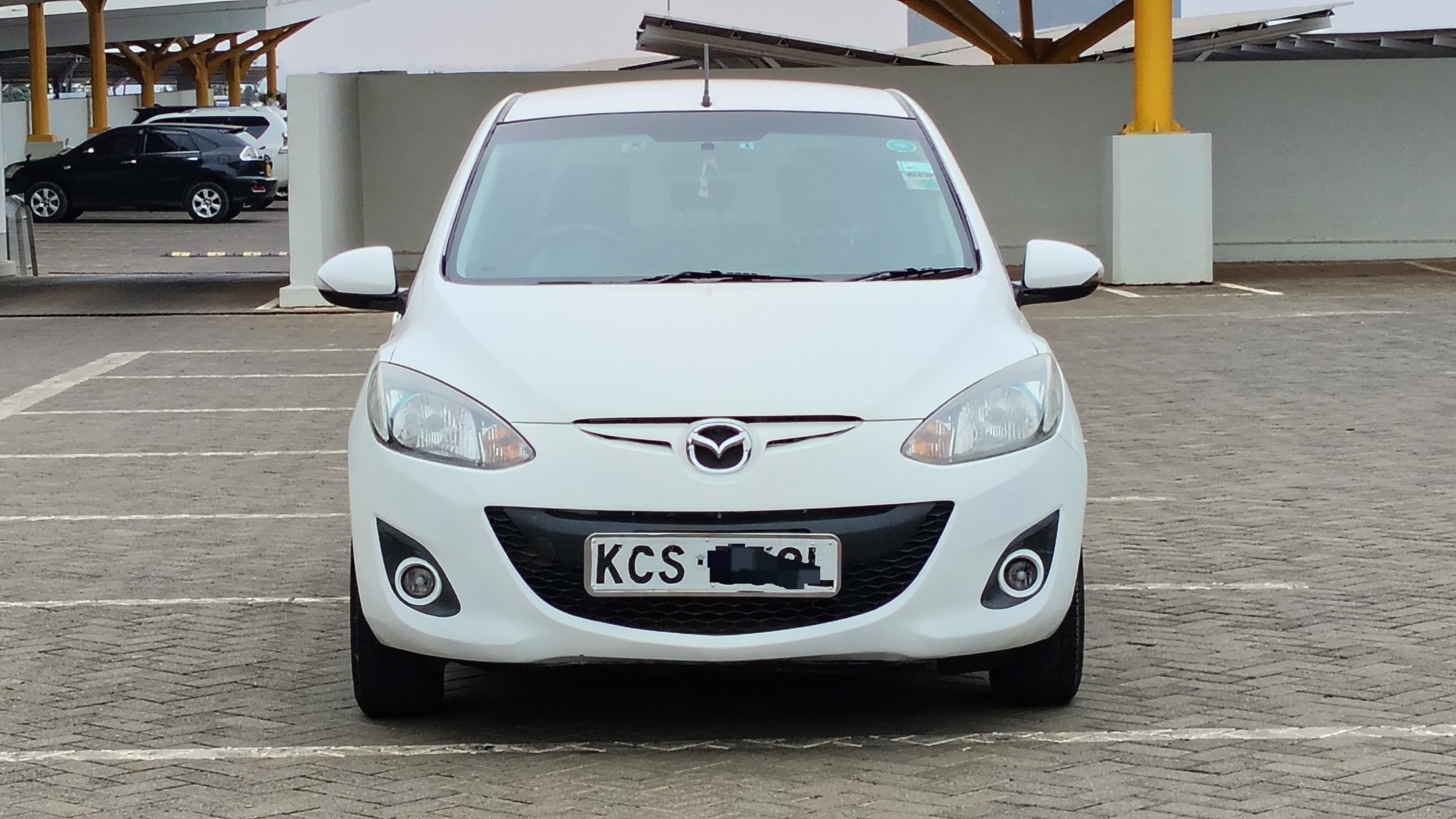 MAZDA DEMIO - 6